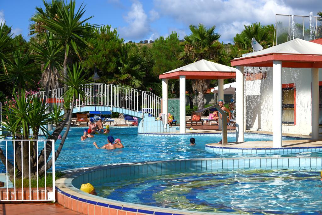 Resort Sciabache Дзамброне Екстериор снимка